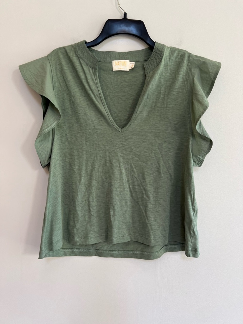 Nation LTD Constance V-Neck Ruffle Cap Sleeve Pima Cotton Top Green, sz Medium